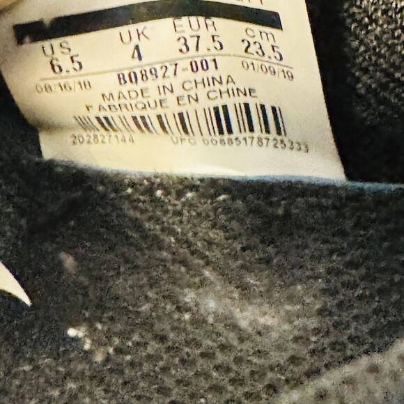 Nike Shoes Womens 6.5 Black Gray Epic React Flyknit 2 Running Athletic Sneakers - Picture 9 of 10